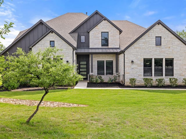 105 Ridge View DR