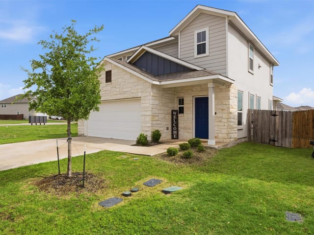 105 Tall Grass Dr