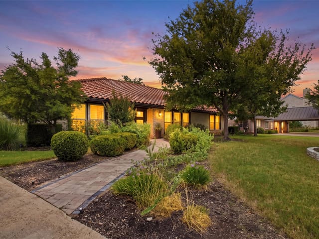 105 Tallstar DR