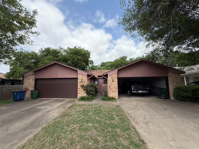 10502 Golden Meadow Dr