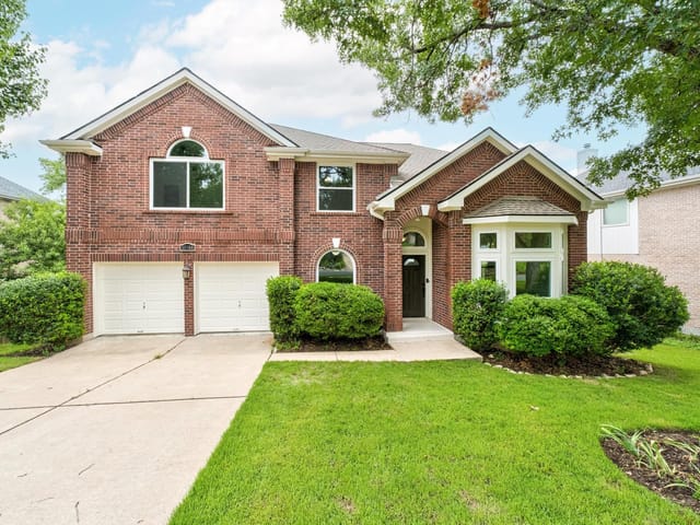 10504 Grand Oak Cir