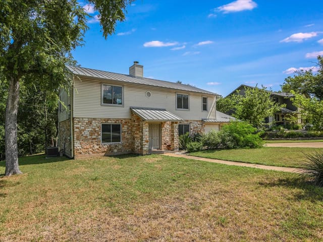 10506 Yucca Dr