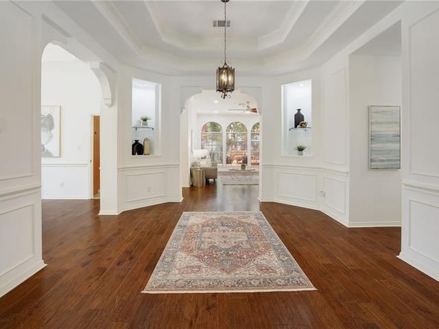 10508 Oak View Dr
