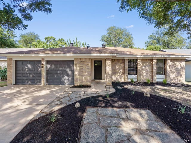 10510 School House LN