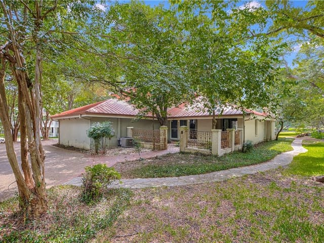 10511 La Costa Dr