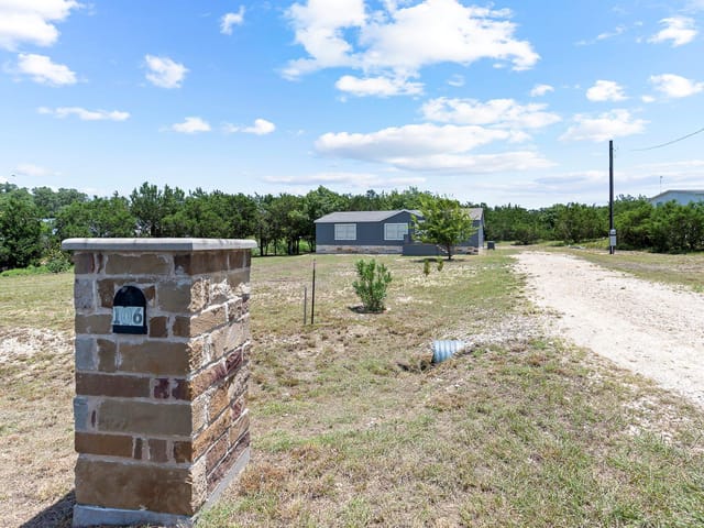 106 Augusta Place Dr
