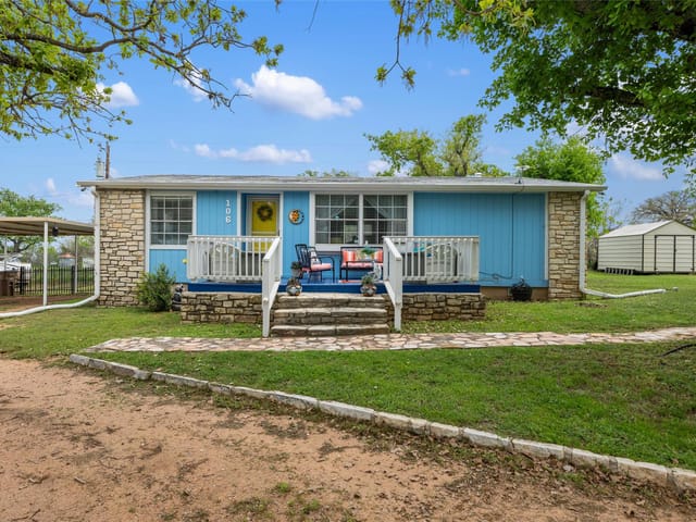 106 Black Rock Dr