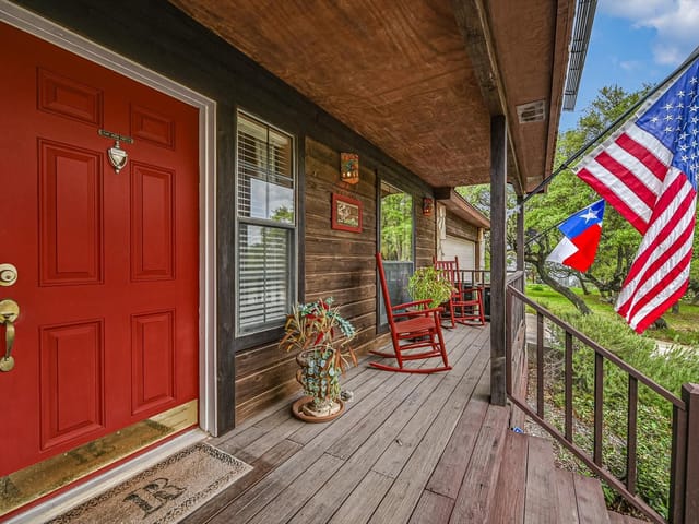 106 Freedom DR