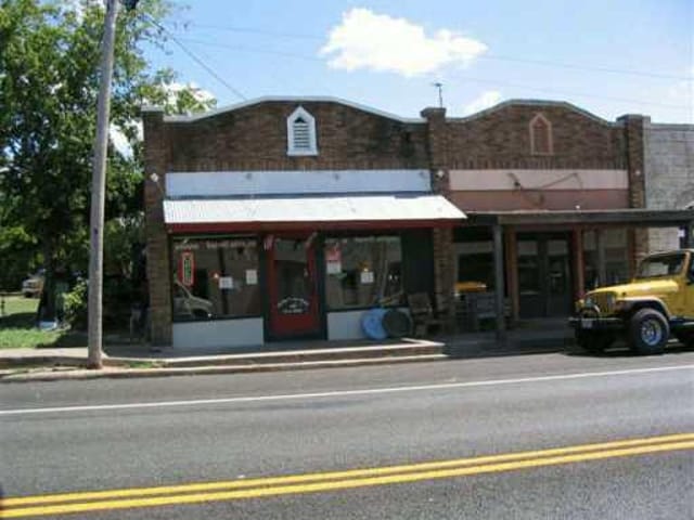 106 Main ST