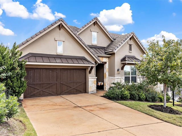106 Maxwell Way