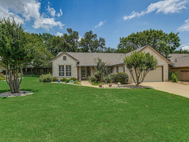 106 Nighthawk WAY