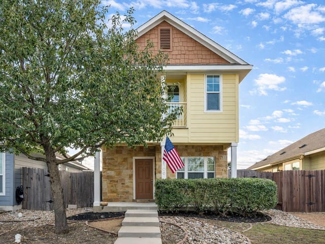 106 Preston Trl