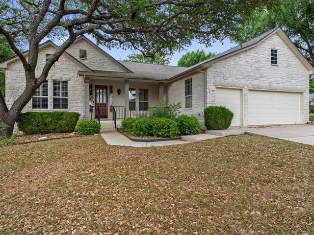 106 Swallowtail Cir