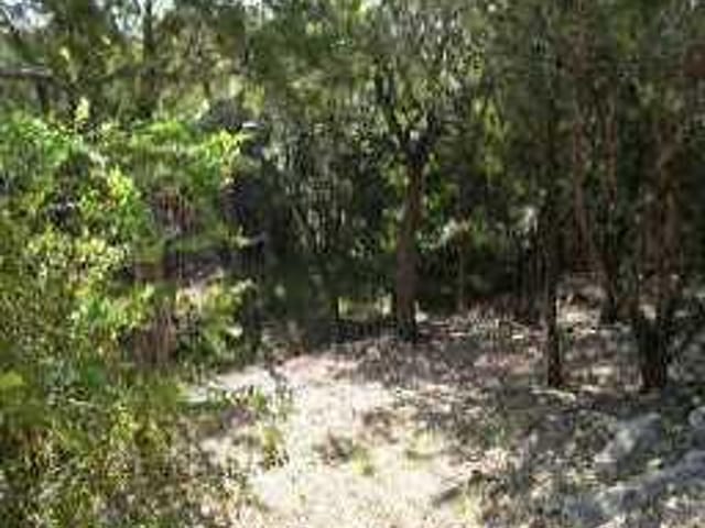 10600 Lake Park DR