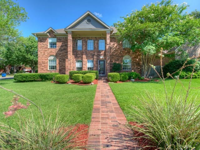 10600 Lynncrest Cv