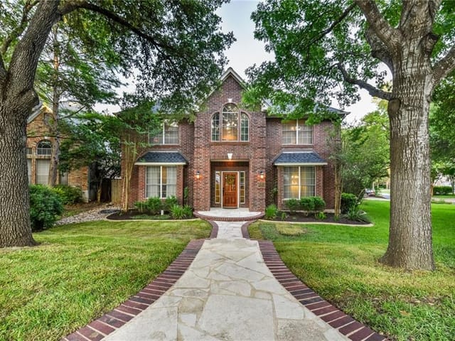 10601 Queensbury Cv