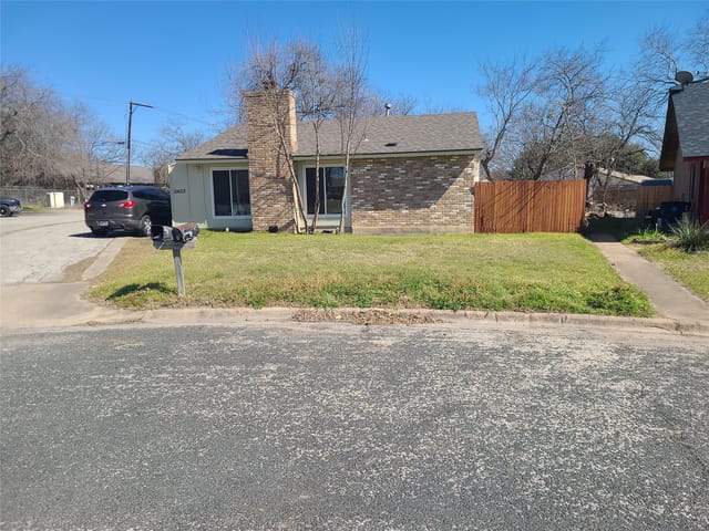 10603 Golden Meadow Dr