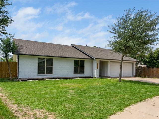 10605 Barnhill Dr