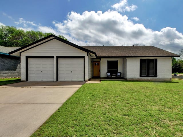 10605 Berthound Dr