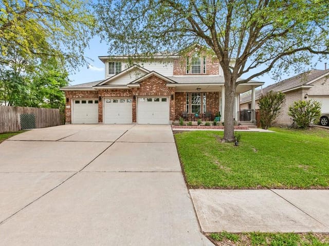 10605 Lindshire Ln