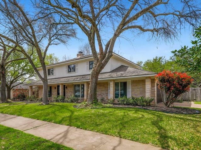 10605 Mourning Dove Dr