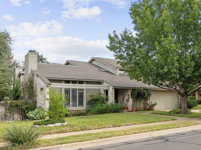 10606 Mourning Dove Dr