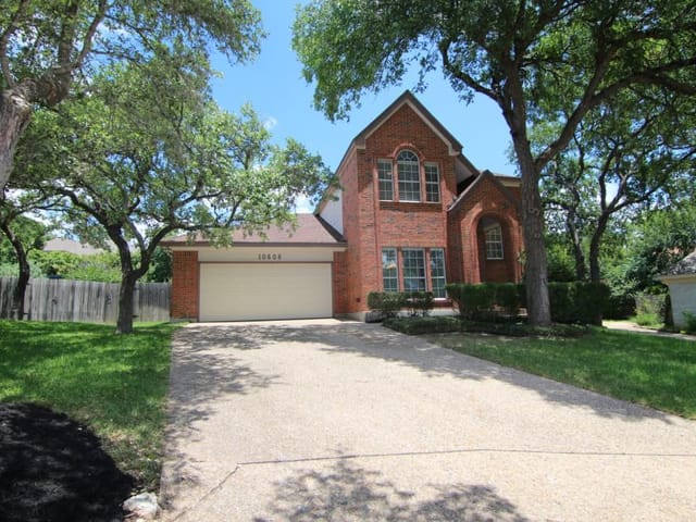 10608 Lynncrest Cv