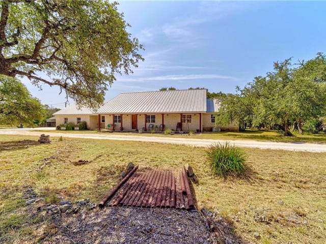 1061 Fischer Store RD