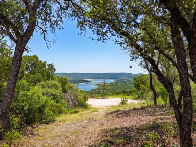 10614 Deer Canyon RD