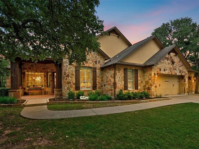 10617 Camillia Blossom Ln