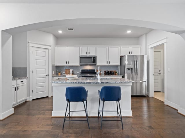 10625 Wills LOOP