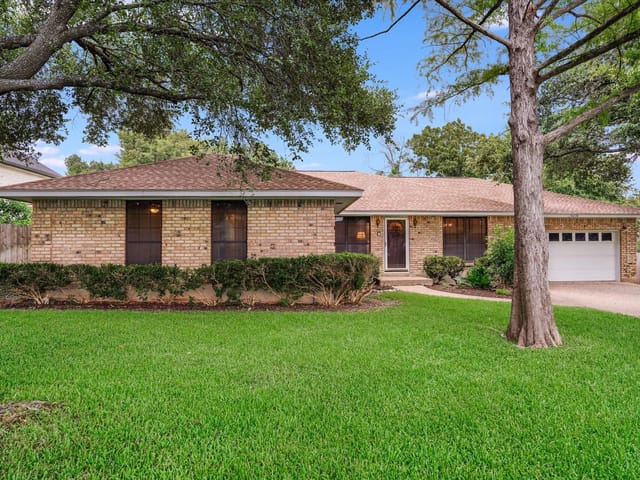 10638 Floral Park Dr