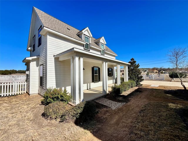 1066 Grant Wood Ave