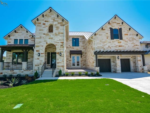 107 Bisset Ct