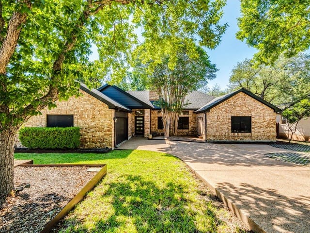 107 Copperleaf RD