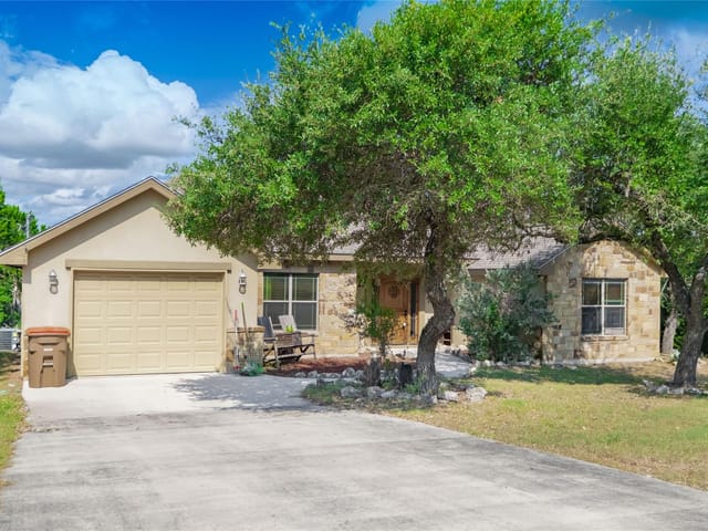 107 Garrett Way