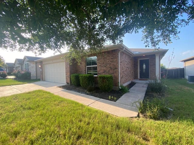 107 Lavaca LOOP