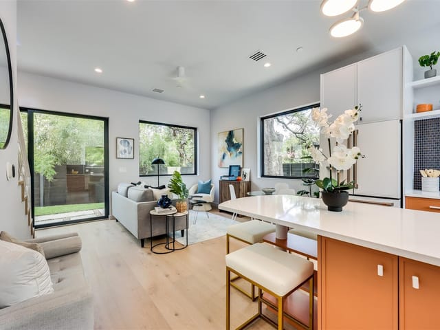 107 W Johanna St Unit #C