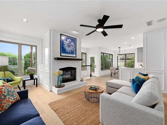 10703 Mcfarlie Cv