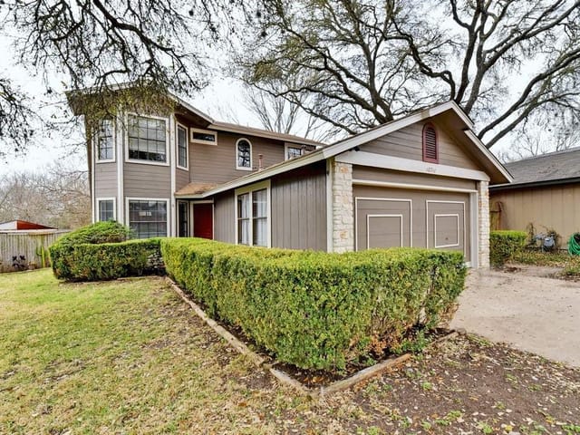 10711 Carovilli Dr