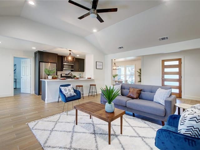 10712 Berthound Dr