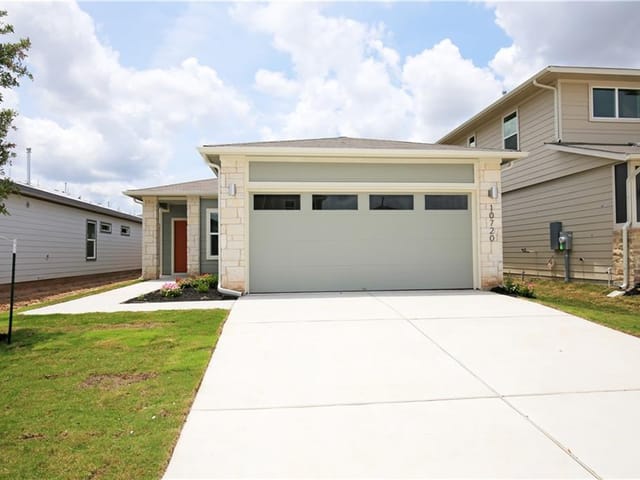 10720 Meris Ln