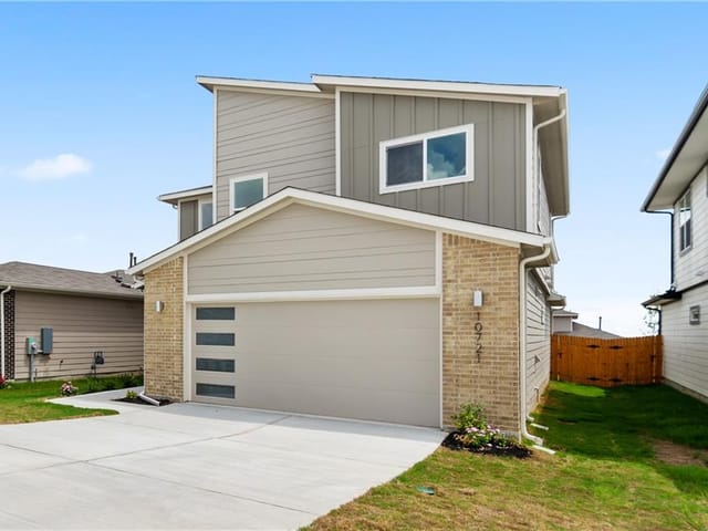 10721 Meris Ln