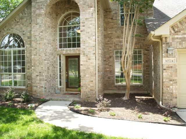 10724 Galsworthy LN