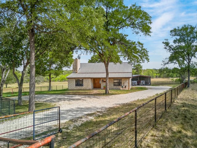 1077 Burdette Wells Rd