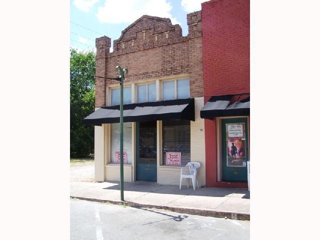 108 1st ST