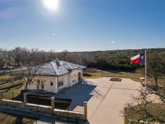 108 Concord Cir