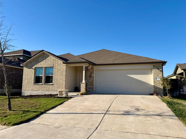108 Esparza DR