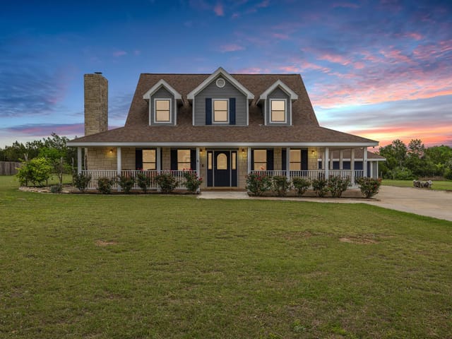 108 Independence Dr
