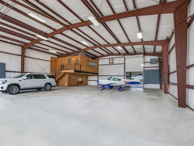 108 Mooney Cir